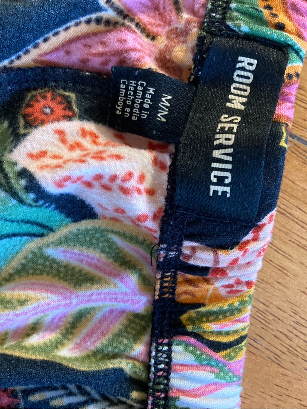Room Service Sleepwear Tiger & Floral Pajama Set - Black/Orange - M - Picture 15 of 16